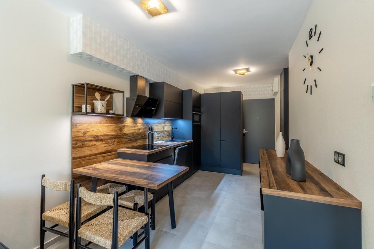 Marinelake Apartman Balatonfoeldvar By Bltn ภายนอก รูปภาพ